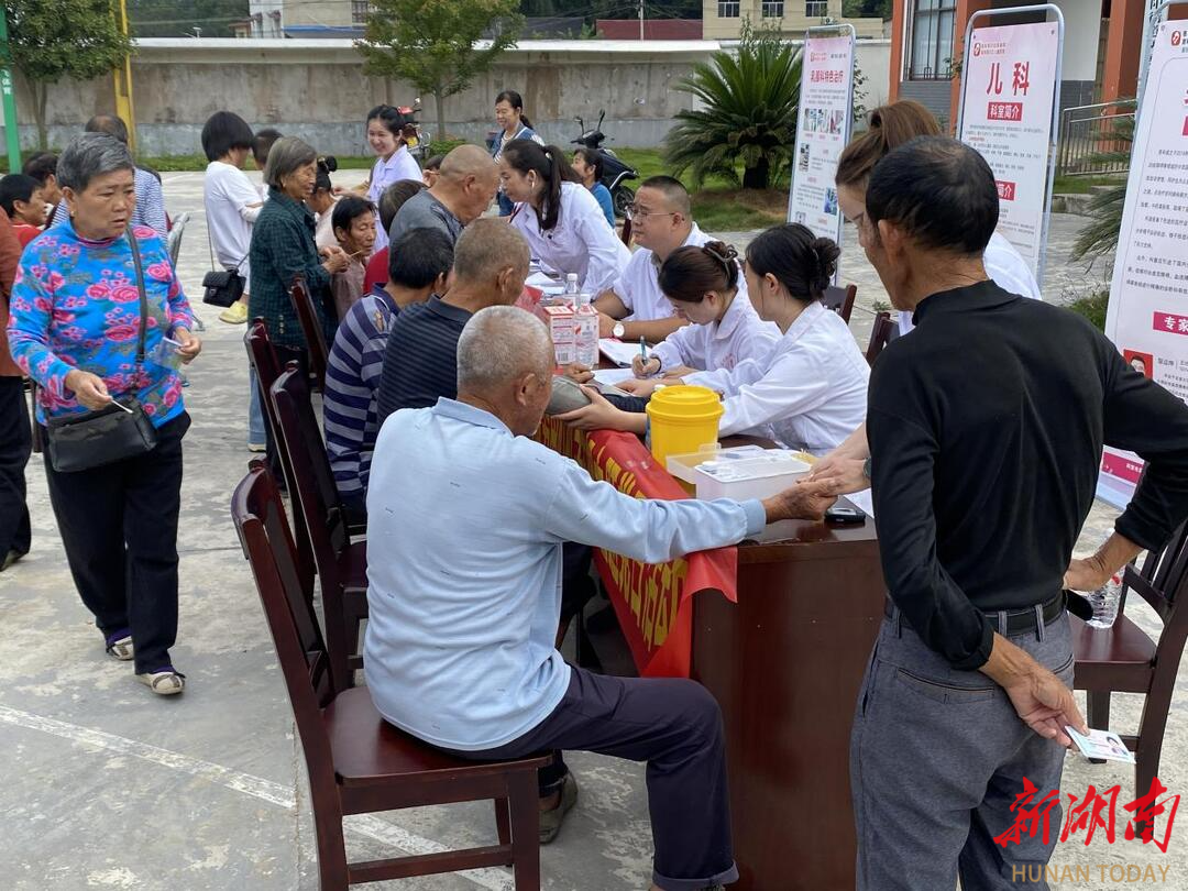 慈利县妇幼保健院以“党建+健康”融合模式赋能乡村振兴